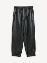 Afbeelding in Gallery-weergave laden, By Malene Birger Leather Pants
