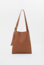 Afbeelding in Gallery-weergave laden, Closed Leather bag
