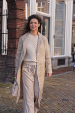 Afbeelding in Gallery-weergave laden, Allude Knitted Shirt Vanille
